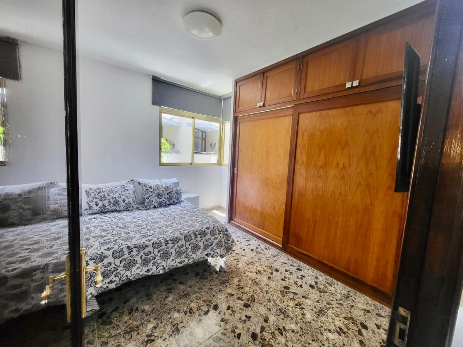 Affordable Holiday Accommodation For Large Families And Groups At Las Canteras Beach With 3 Bedrooms And Free Parking Las Palmas de Gran Canária Exterior foto