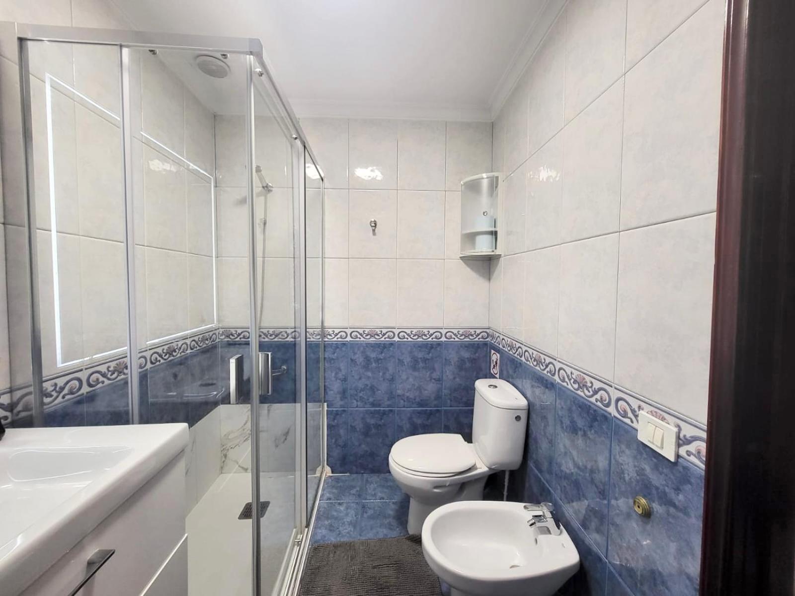 Affordable Holiday Accommodation For Large Families And Groups At Las Canteras Beach With 3 Bedrooms And Free Parking Las Palmas de Gran Canária Exterior foto